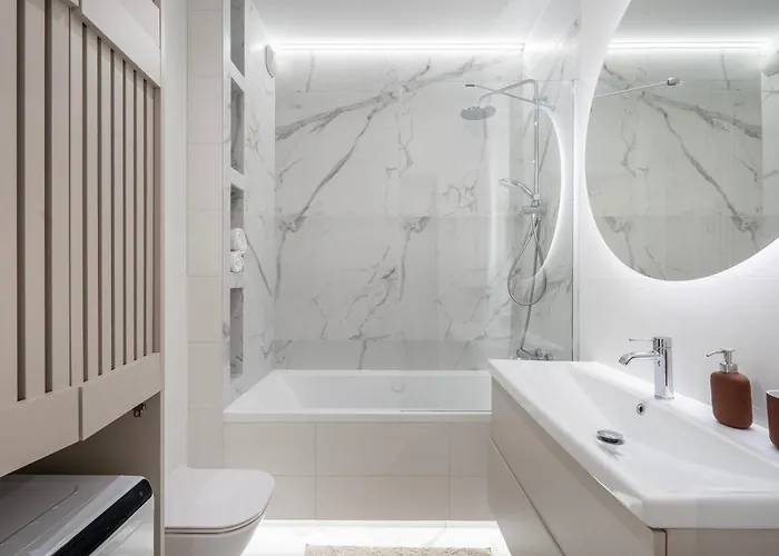 6 Piotra アパート